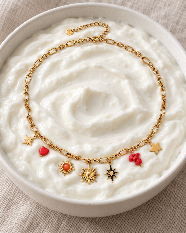 Collier Coraline – Breloques Soleil et corail